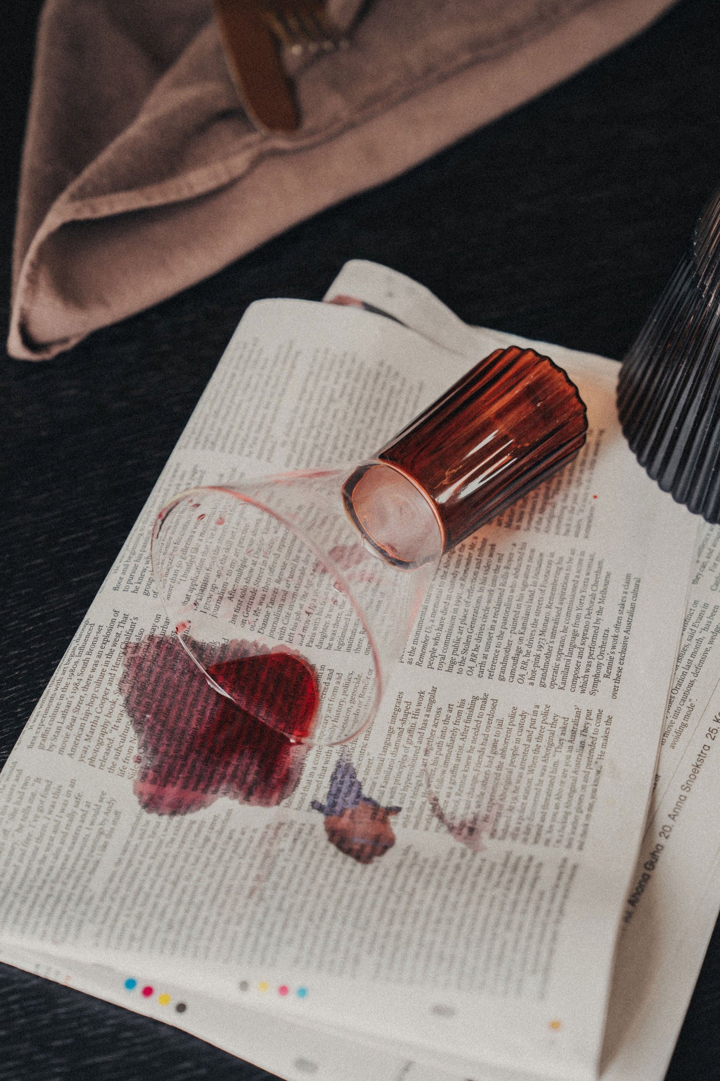 Kairos Wine Glass | Clear/Dark Amber - - - Saardé - Saardé.