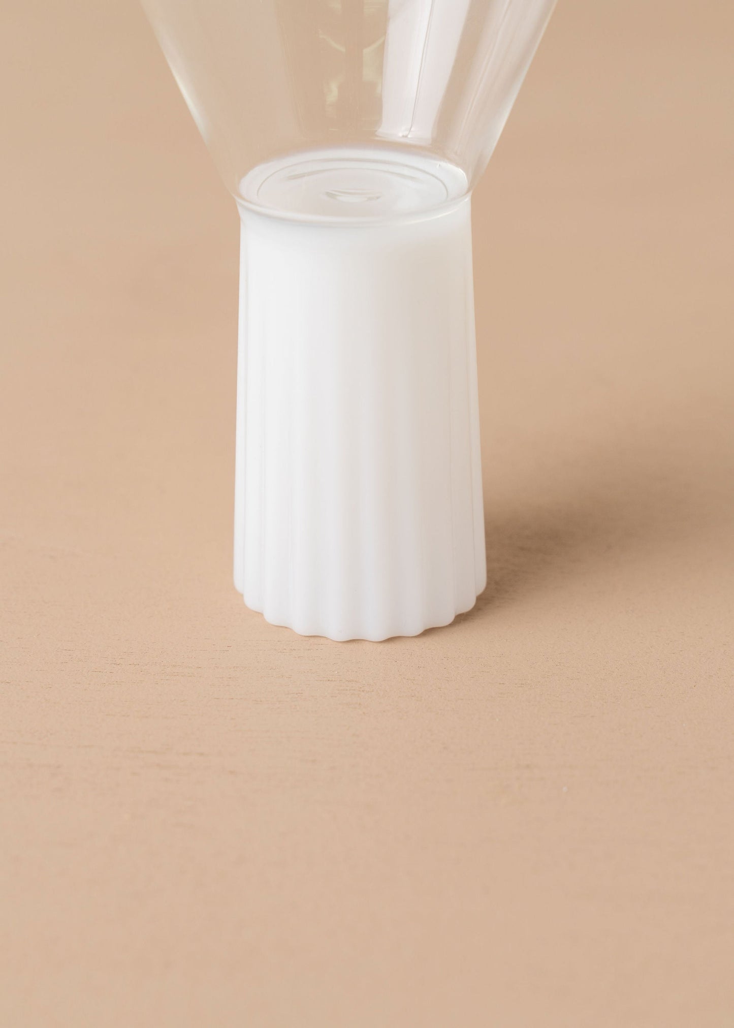 Kairos Wine Glass | Opaque White - - - Saardé - Saardé.