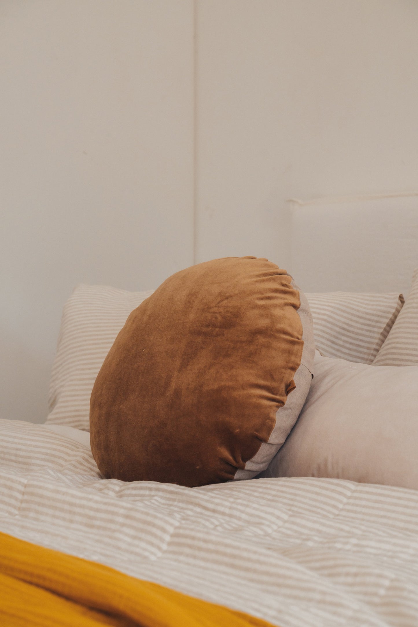 Linen Quilted Bed Cover | Natural Stripe | Queen/King - - - Saardé - Saardé.