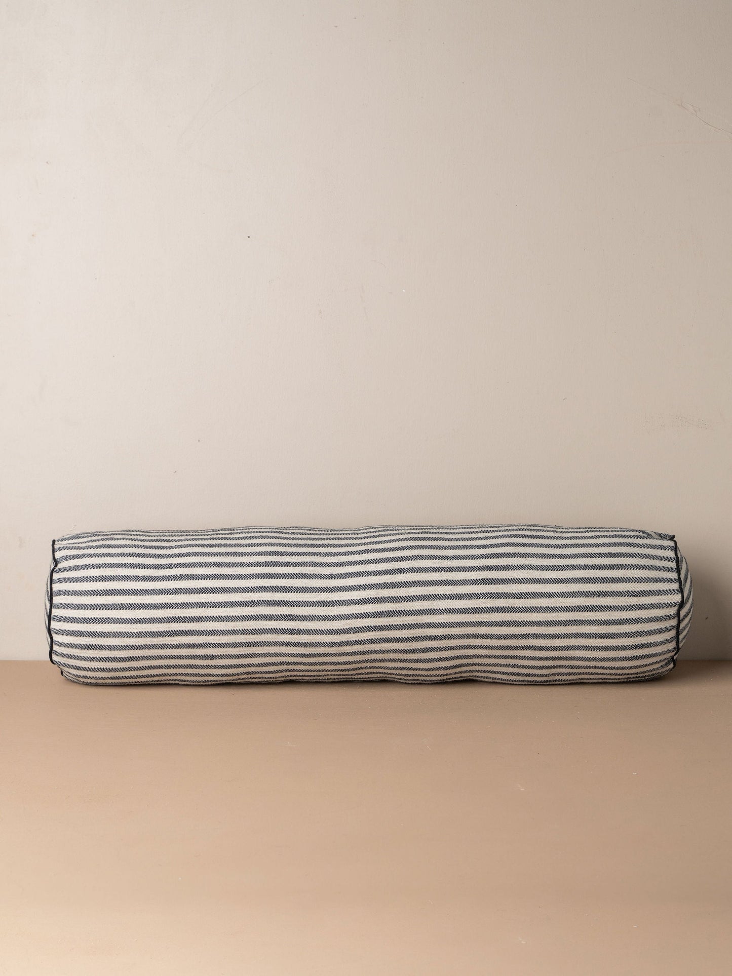 Chizgi Structured Bolster Cushion - - - Saardé - Saardé.