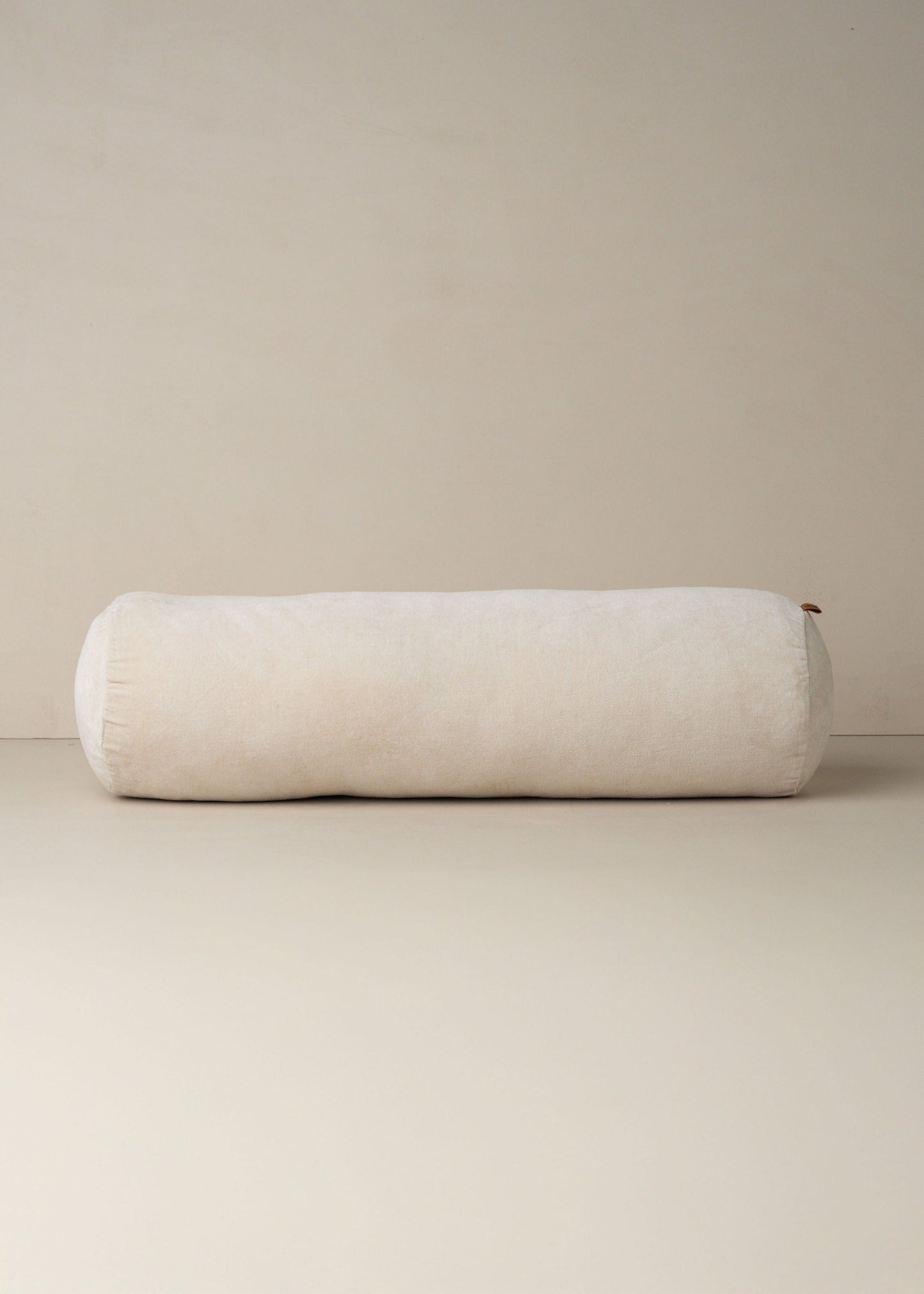 Velvet Structured Bolster | Clay - - - Saardé - Saardé.