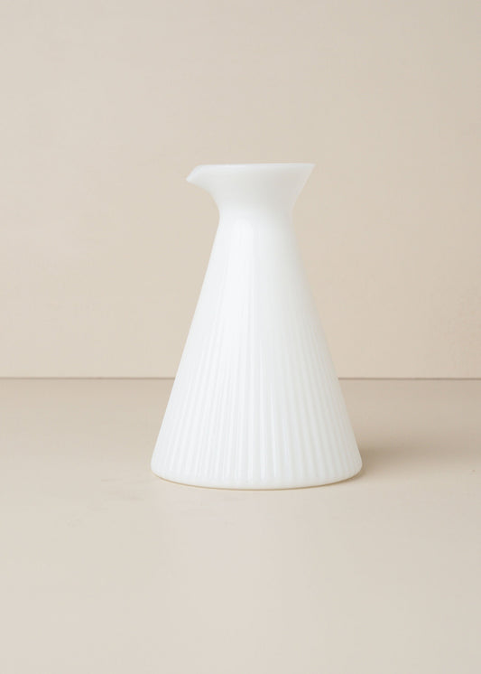 Kairos Angular Carafe | Opaque White - - - Saardé - Saardé.