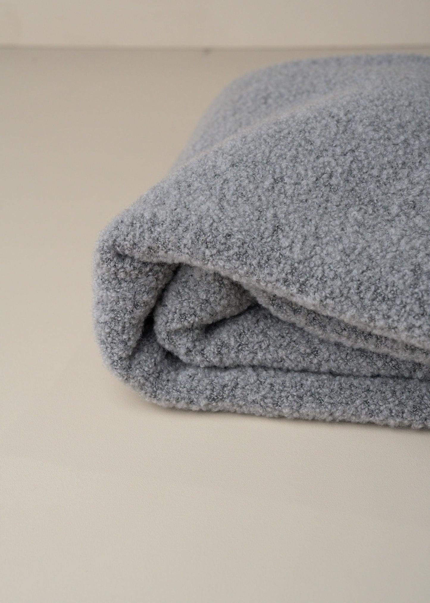 Boucle Wool Throw | Grey - - - Saardé - Saardé.