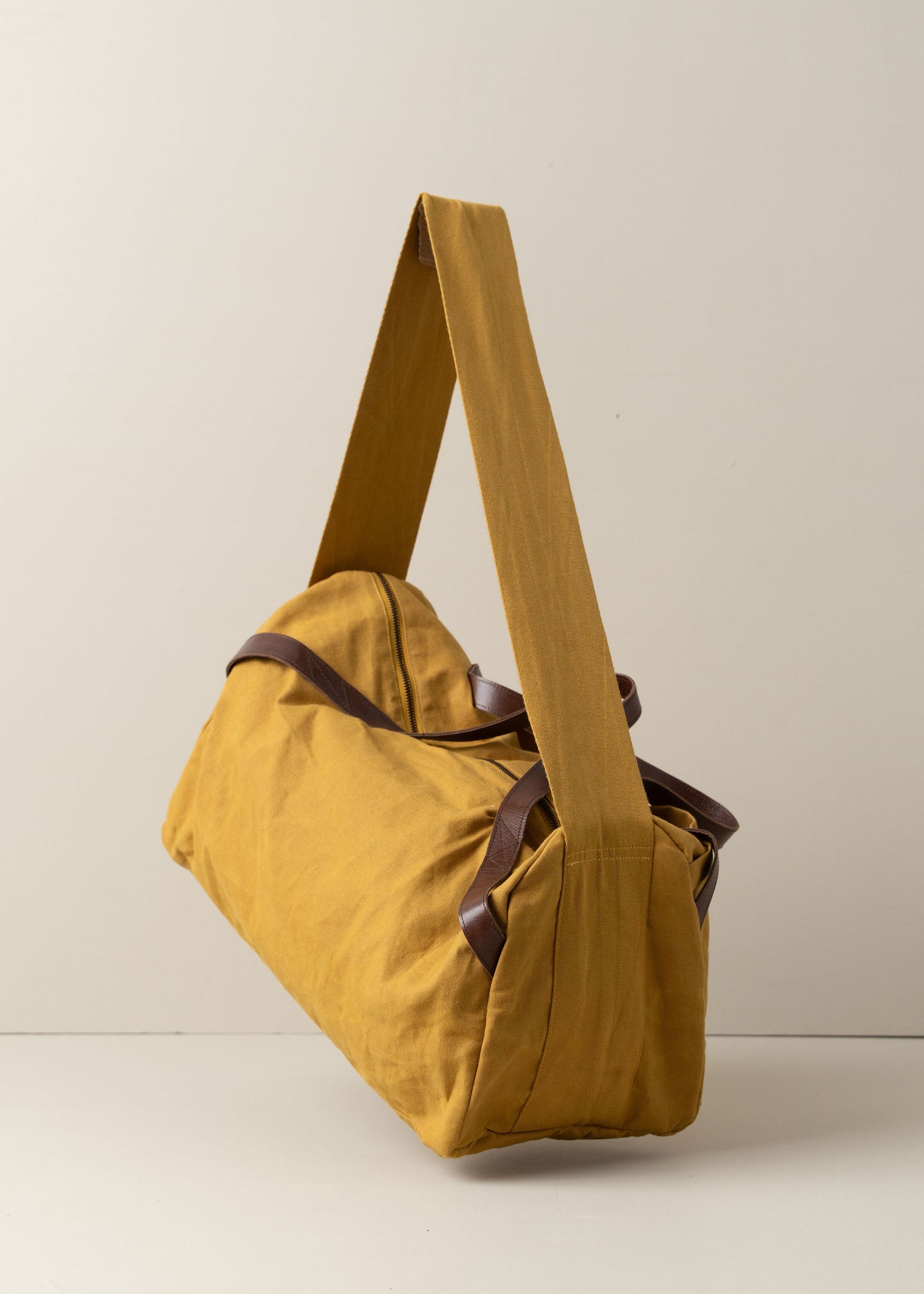 Journey Duffle Canvas Bag | Mustard - - - Saardé - Saardé.