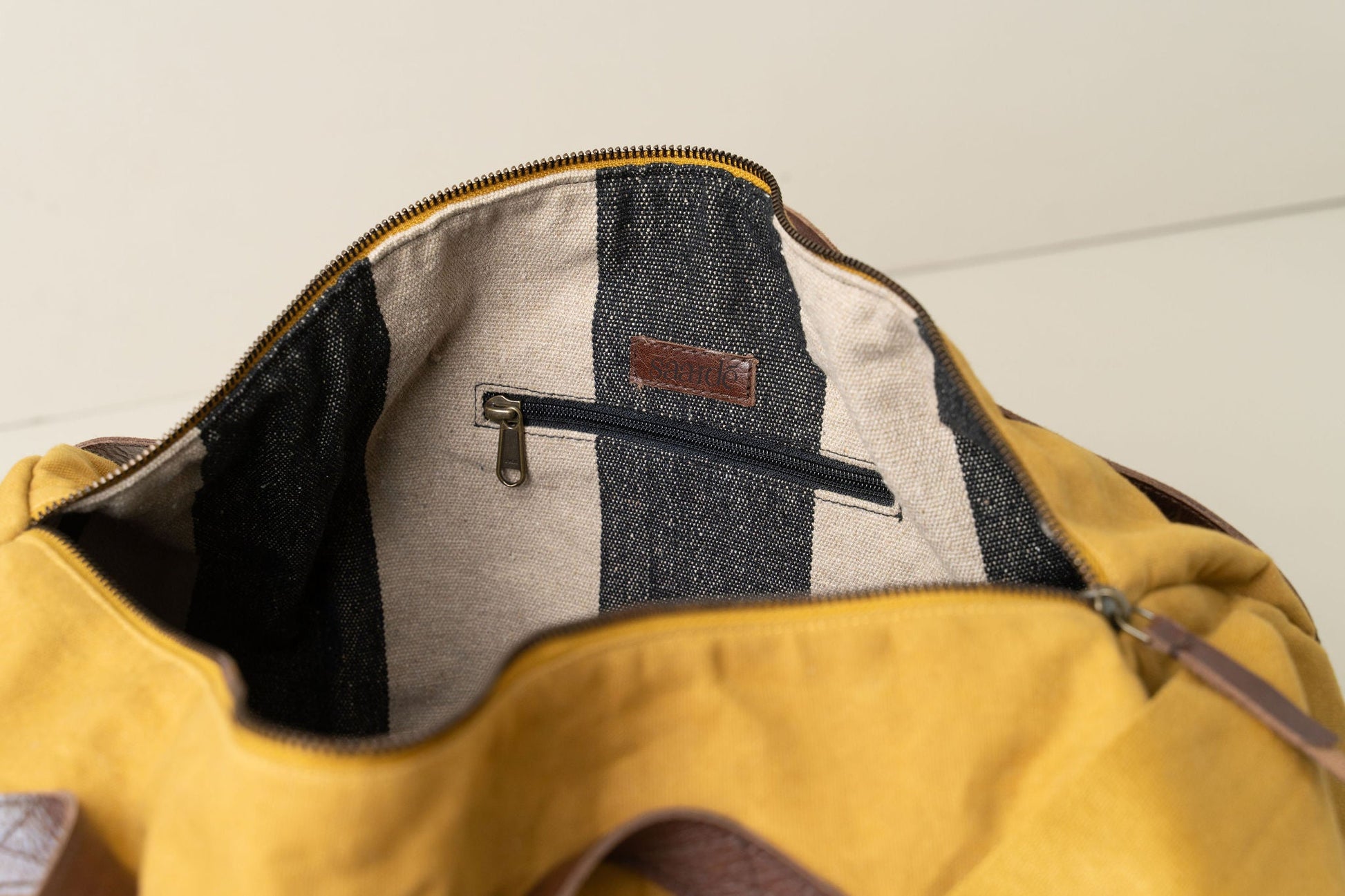 Journey Duffle Canvas Bag | Mustard - - - Saardé - Saardé.