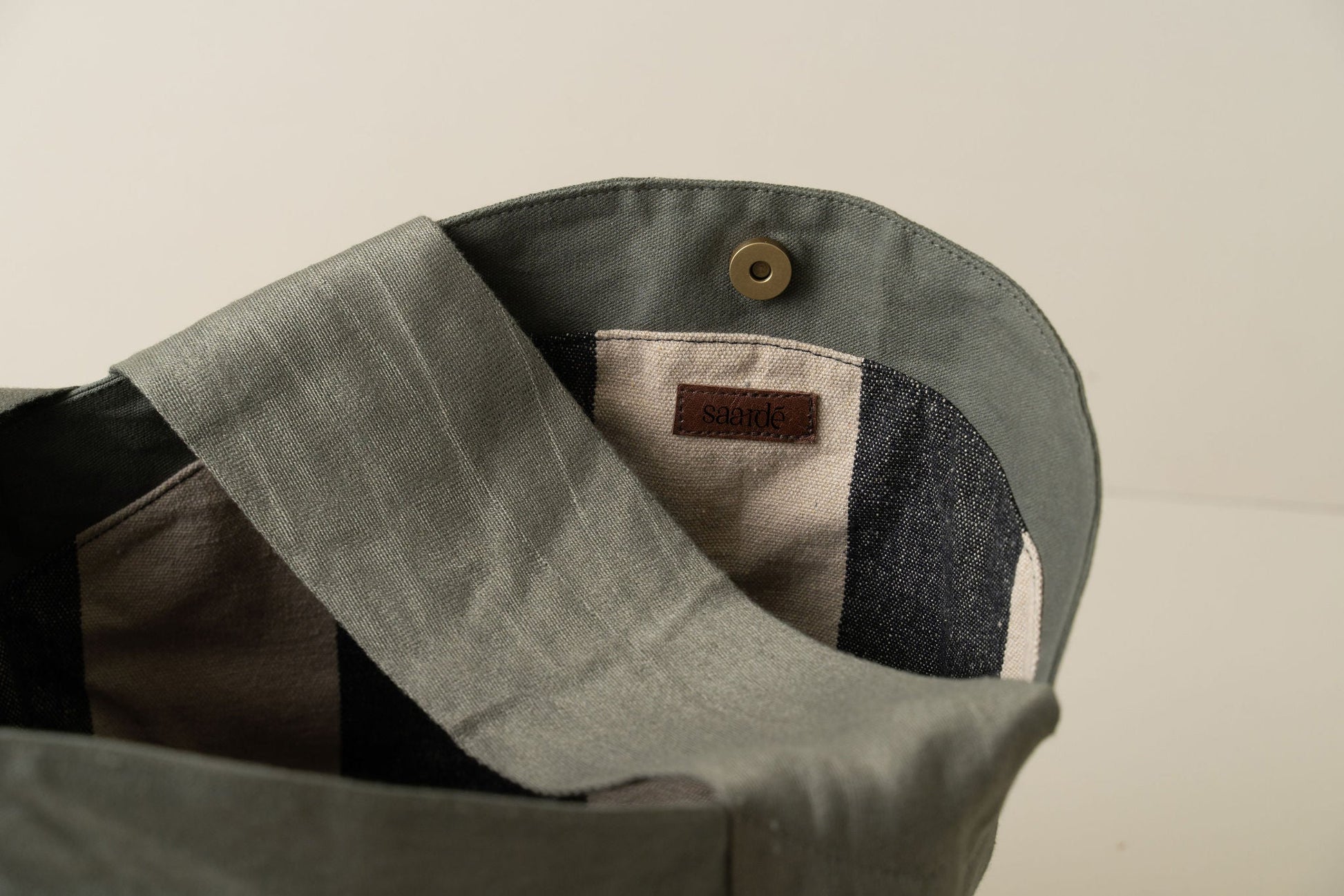 Journey Canvas Tote Bag | Olive -  -  - Saardé - Saardé.