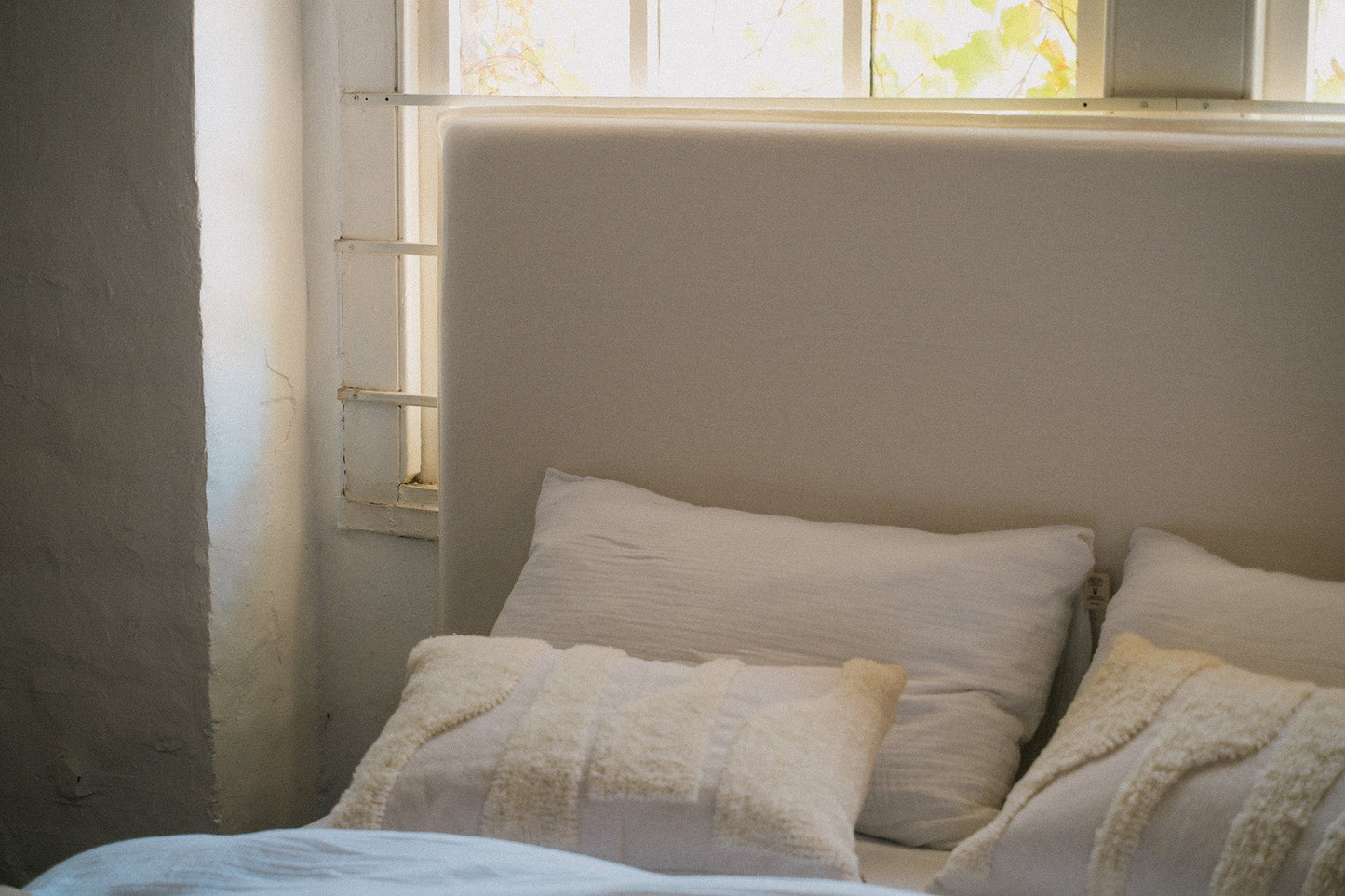 Enes Duvet Cover and Pillowcases Set | White -  -  - Saardé - Saardé.