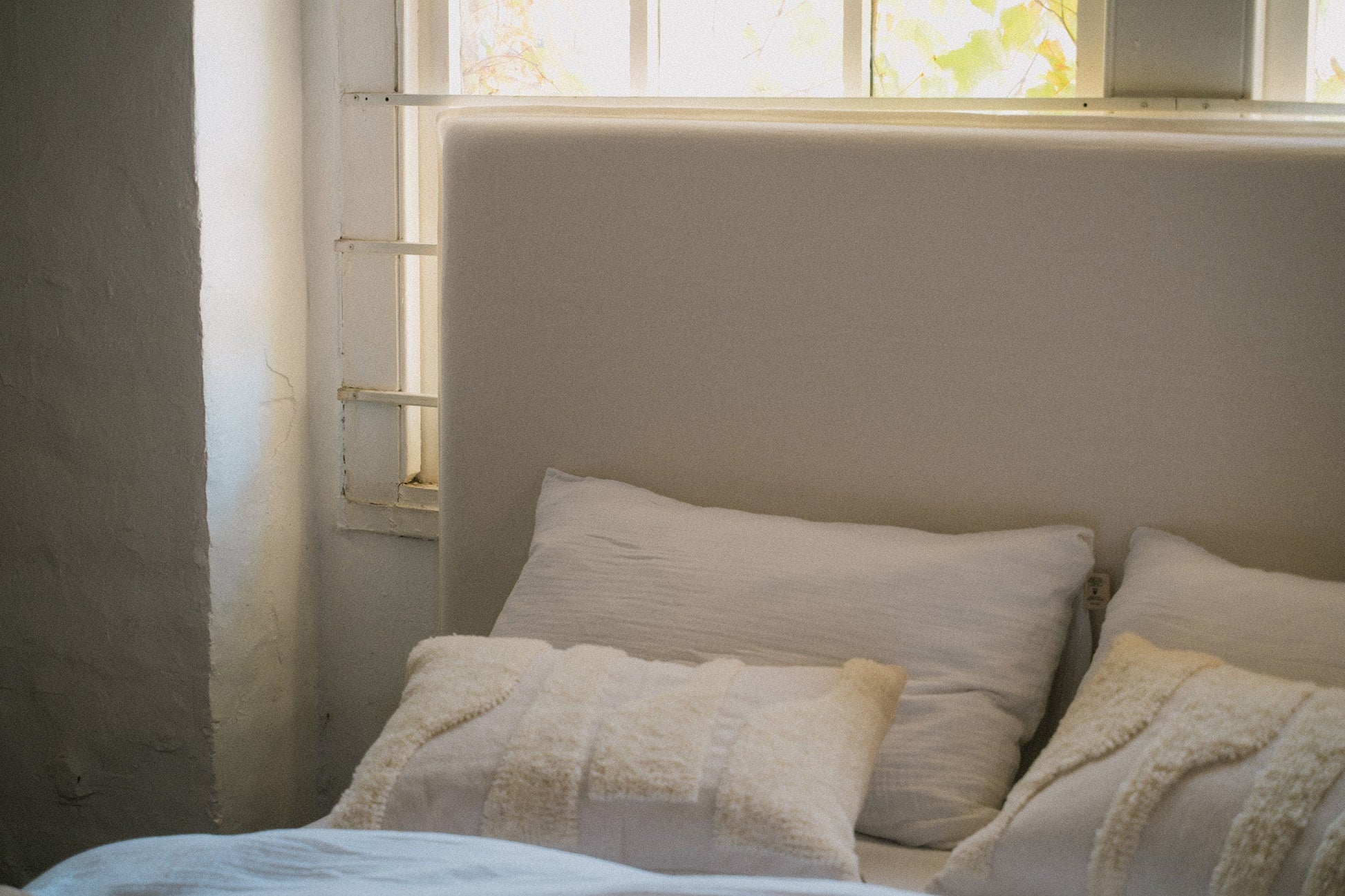 Enes Duvet Cover and Pillowcases Set | White -  -  - Saardé - Saardé.