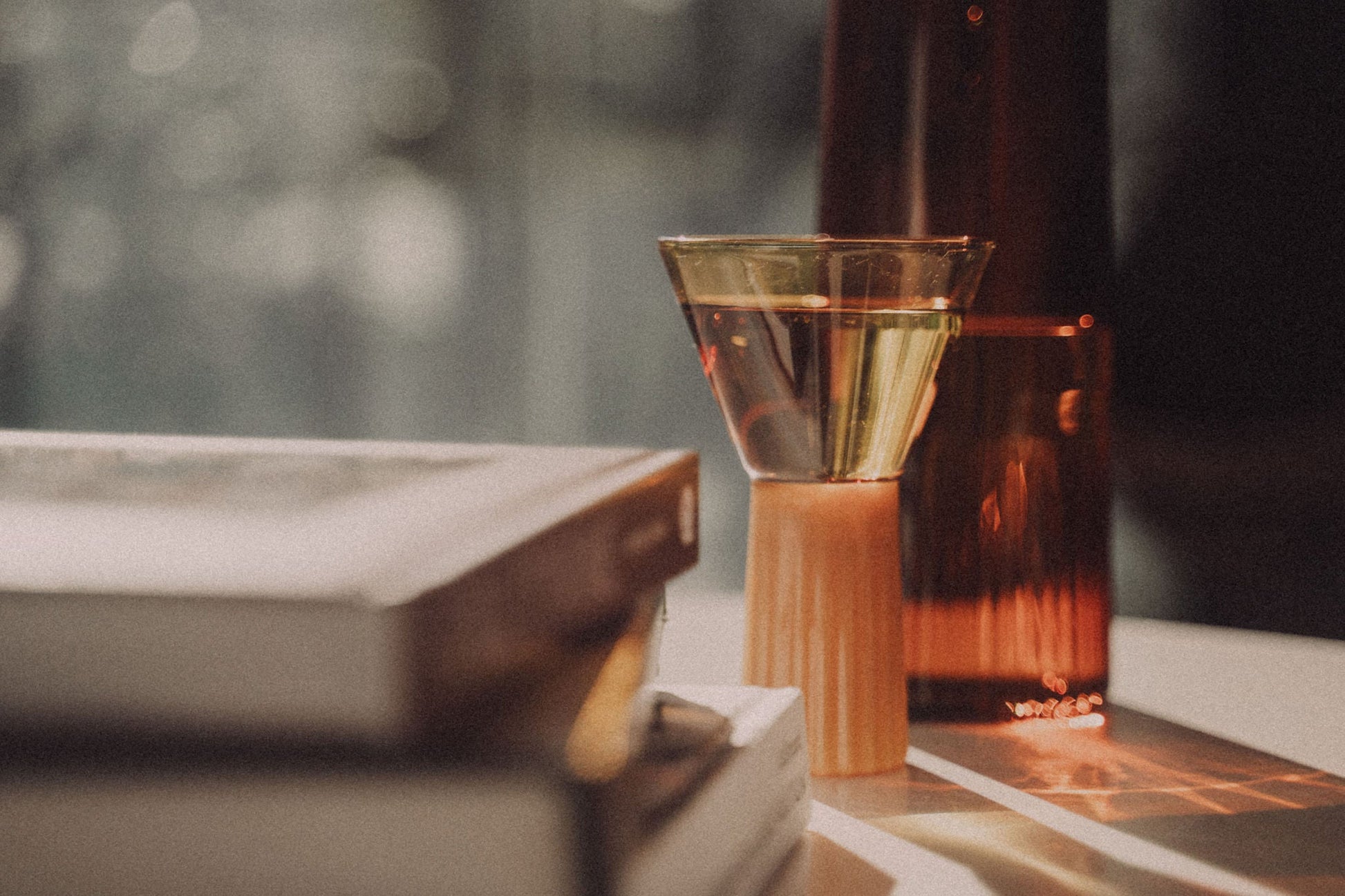 Kairos Wine Glass | Yellow Topaz - - - Saardé - Saardé.