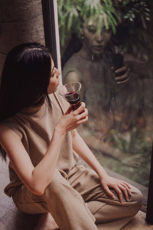 Kairos Wine Glass | Clear/Dark Amber - - - Saardé - Saardé.