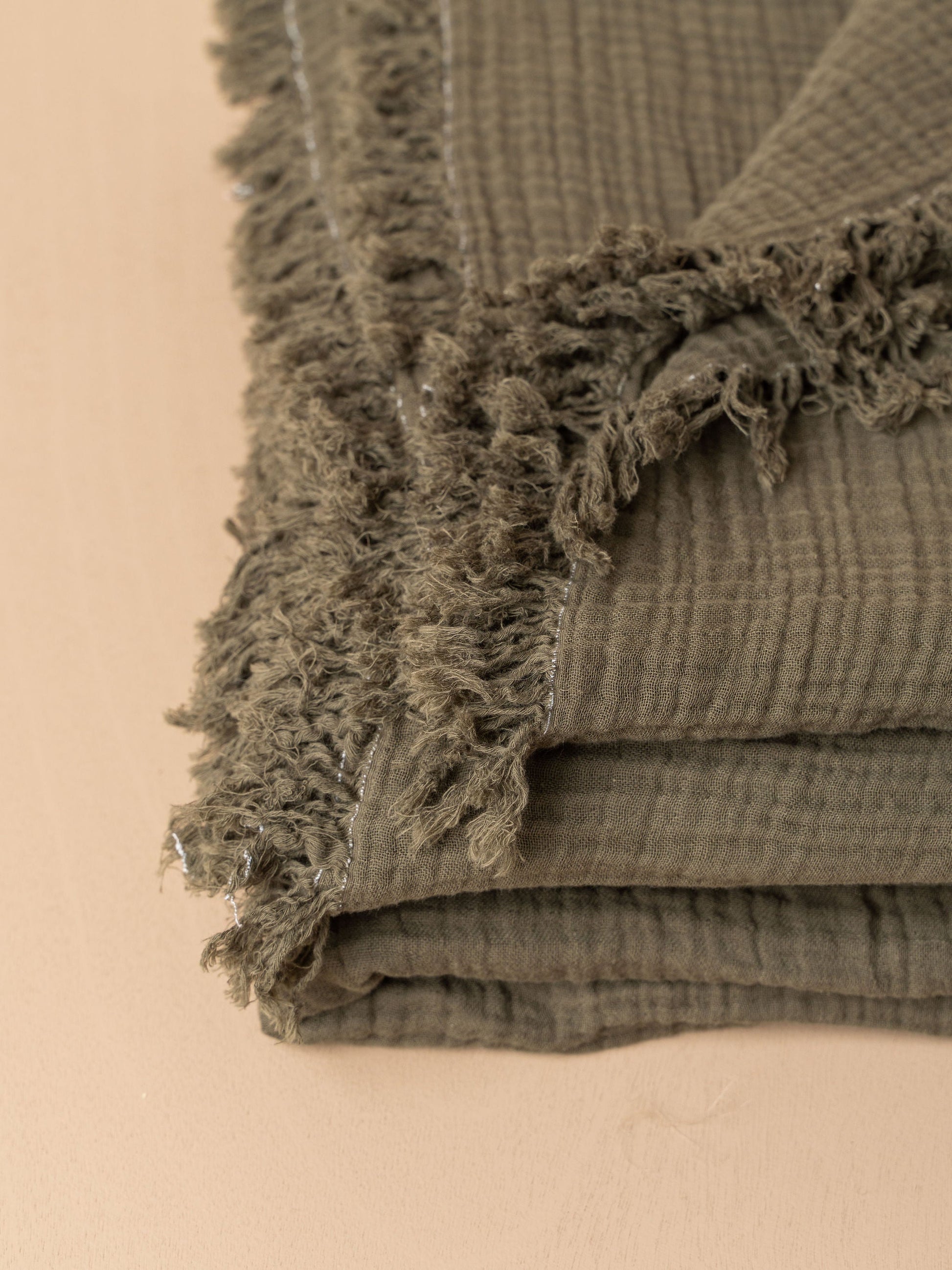 Enes Cotton Bedcover | Dark Olive -  -  - Saardé - Saardé.