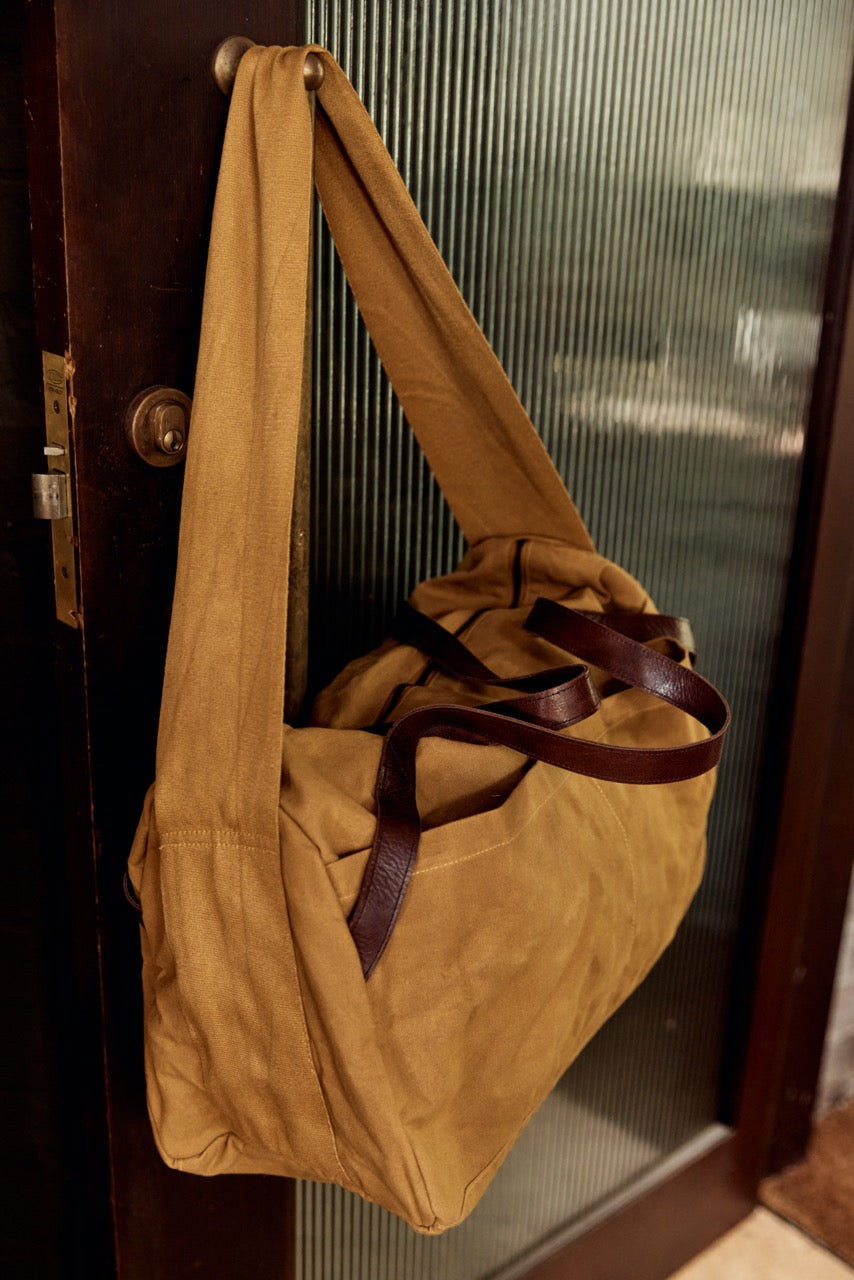 Journey Duffle Canvas Bag | Caramel - - - Saardé - Saardé.