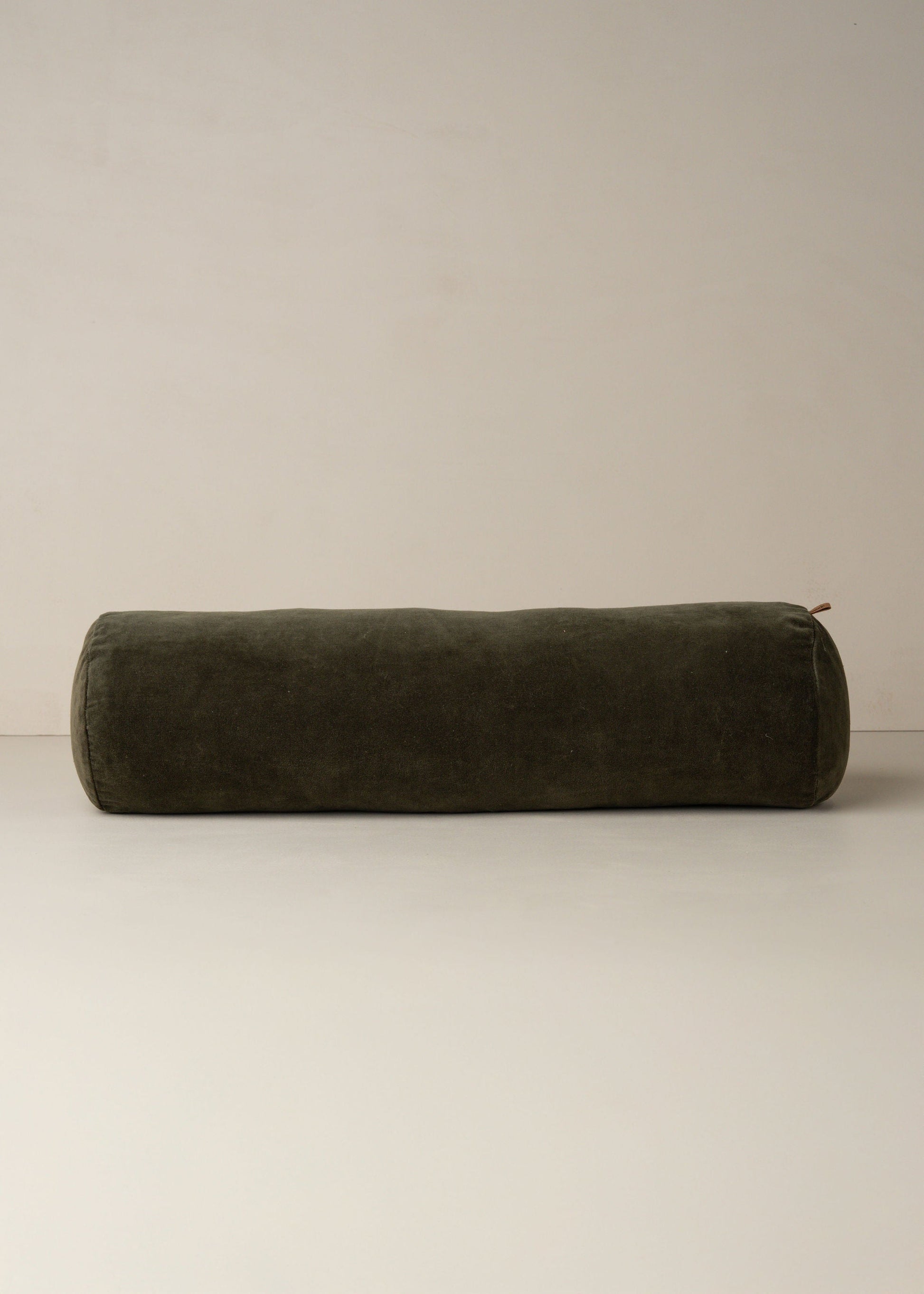 Velvet Structured Bolster | Dark Olive - - - Saardé - Saardé.