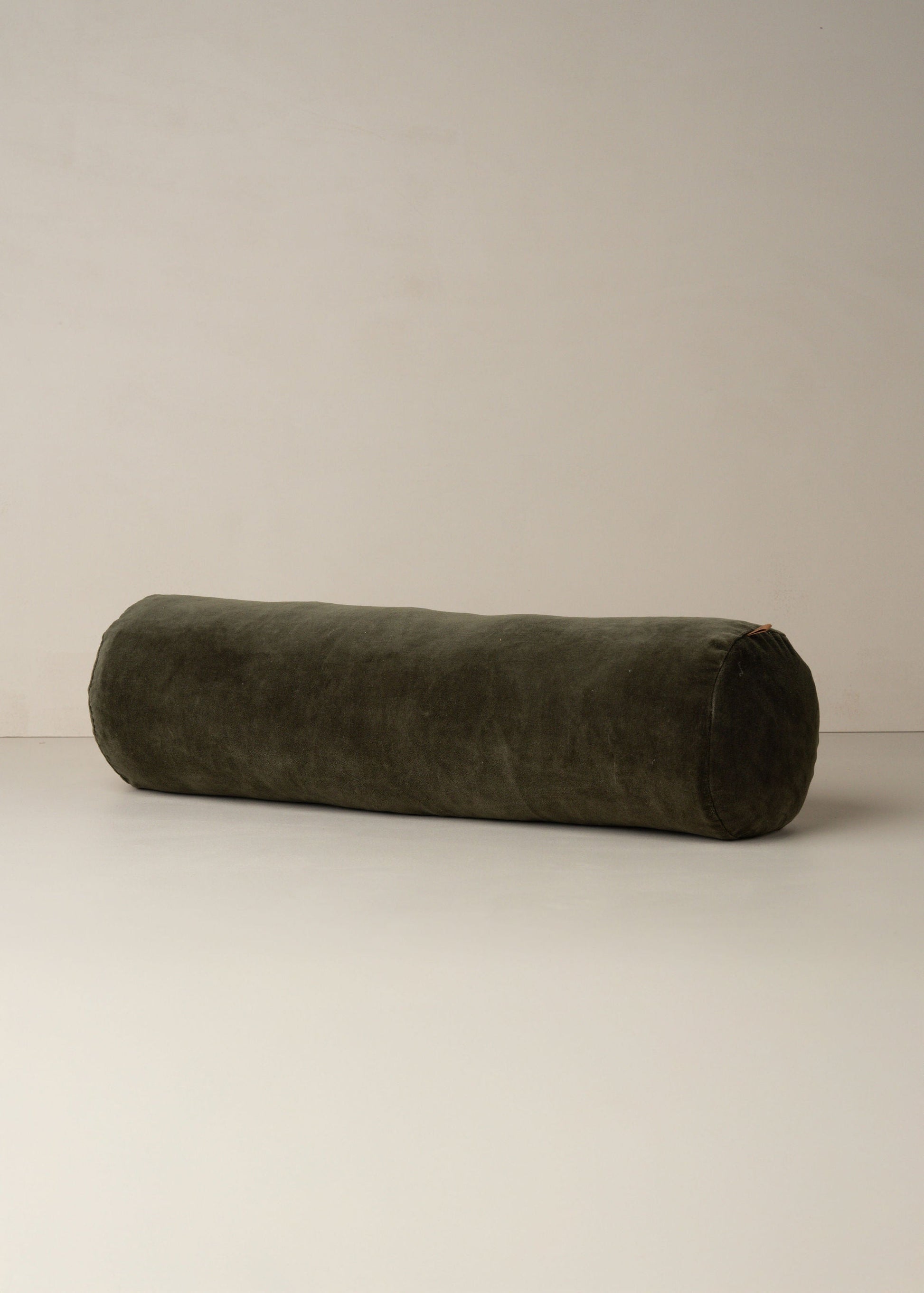 Velvet Structured Bolster | Dark Olive - - - Saardé - Saardé.
